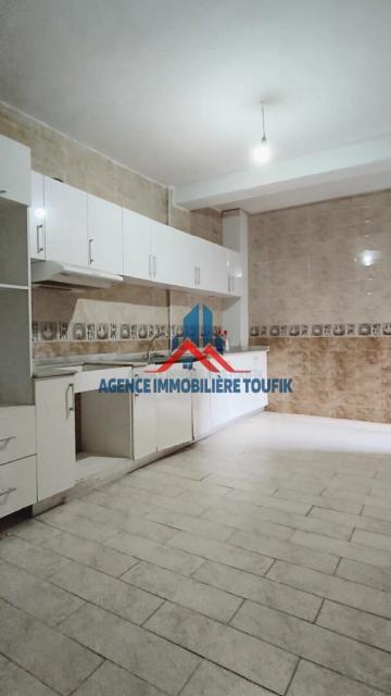 Vente Appartement F4 Alger Ain benian