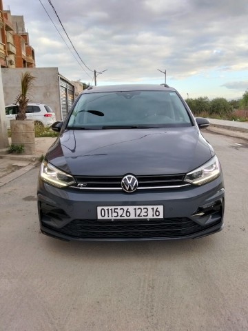 Volkswagen Touran 2023 R line